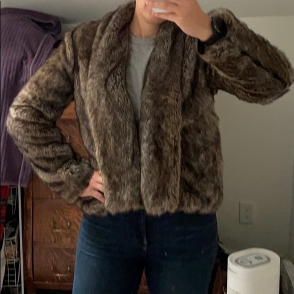 BB Dakota Faux Fur Jacket - M